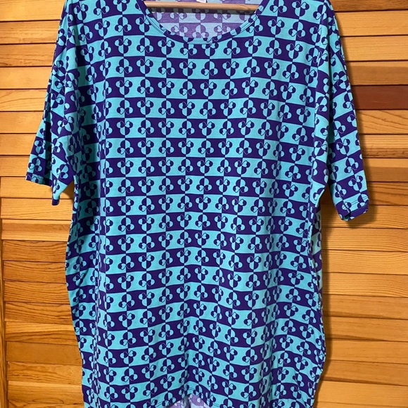 LulaRoe Disney Minnie Irma - Picture 1 of 4